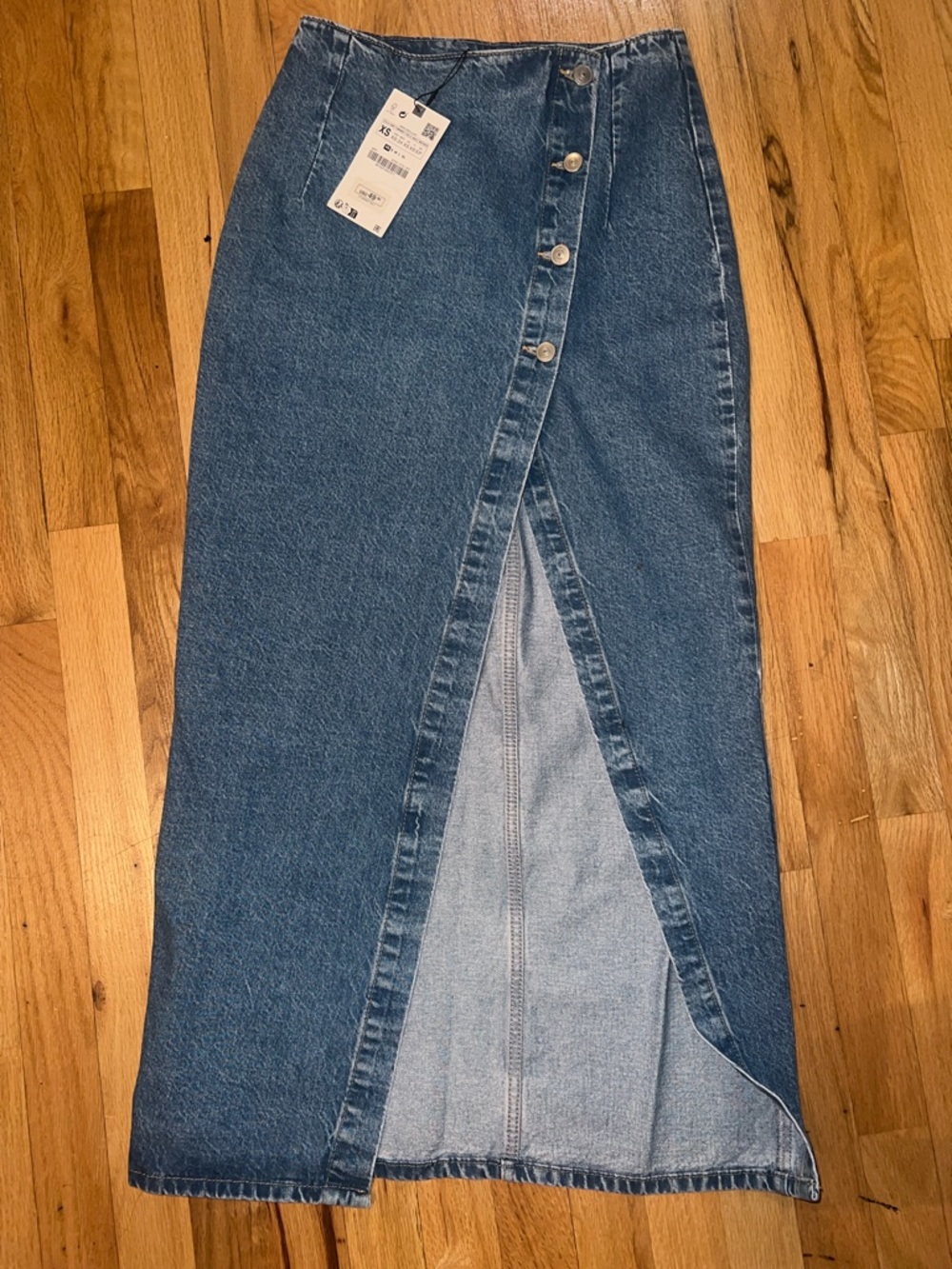 Zara Denim Button-Front A-Line Maxi Skirt in Blue